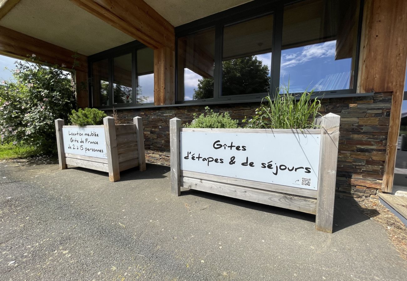Casa rural en Albepierre-Bredons - Gîte le Plomb du Cantal