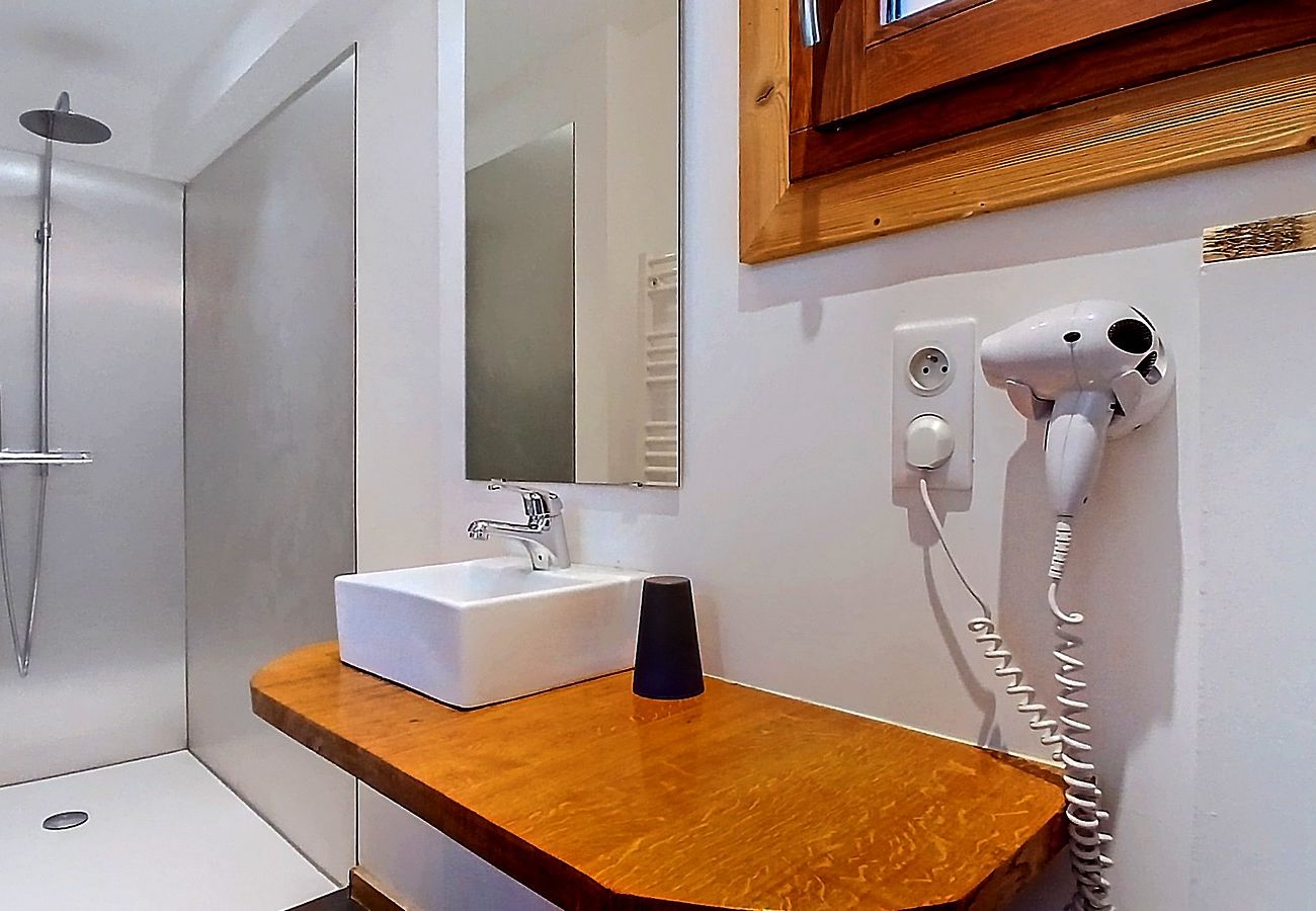 Apartamento en Les Menuires - (0.med) Spacieux appartement Les Menuires skis aux