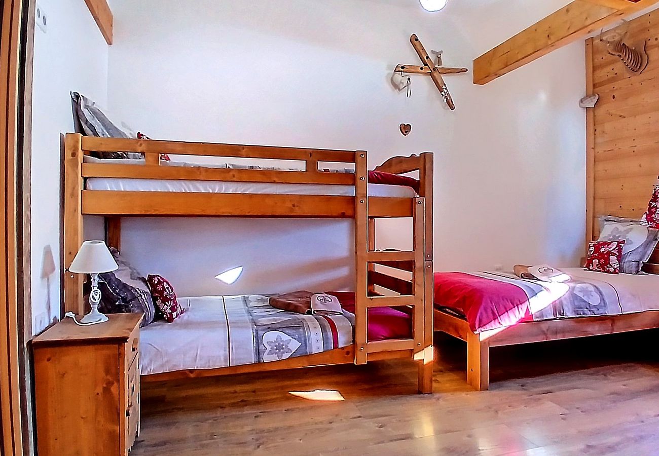 Apartamento en Les Menuires - (0.med) Spacieux appartement Les Menuires skis aux