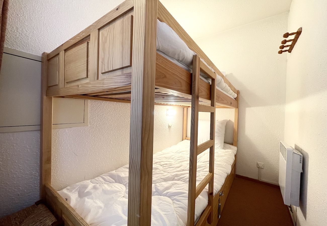Apartamento en Les Menuires - (7.B17) Appartement skis aux pieds Les Menuires