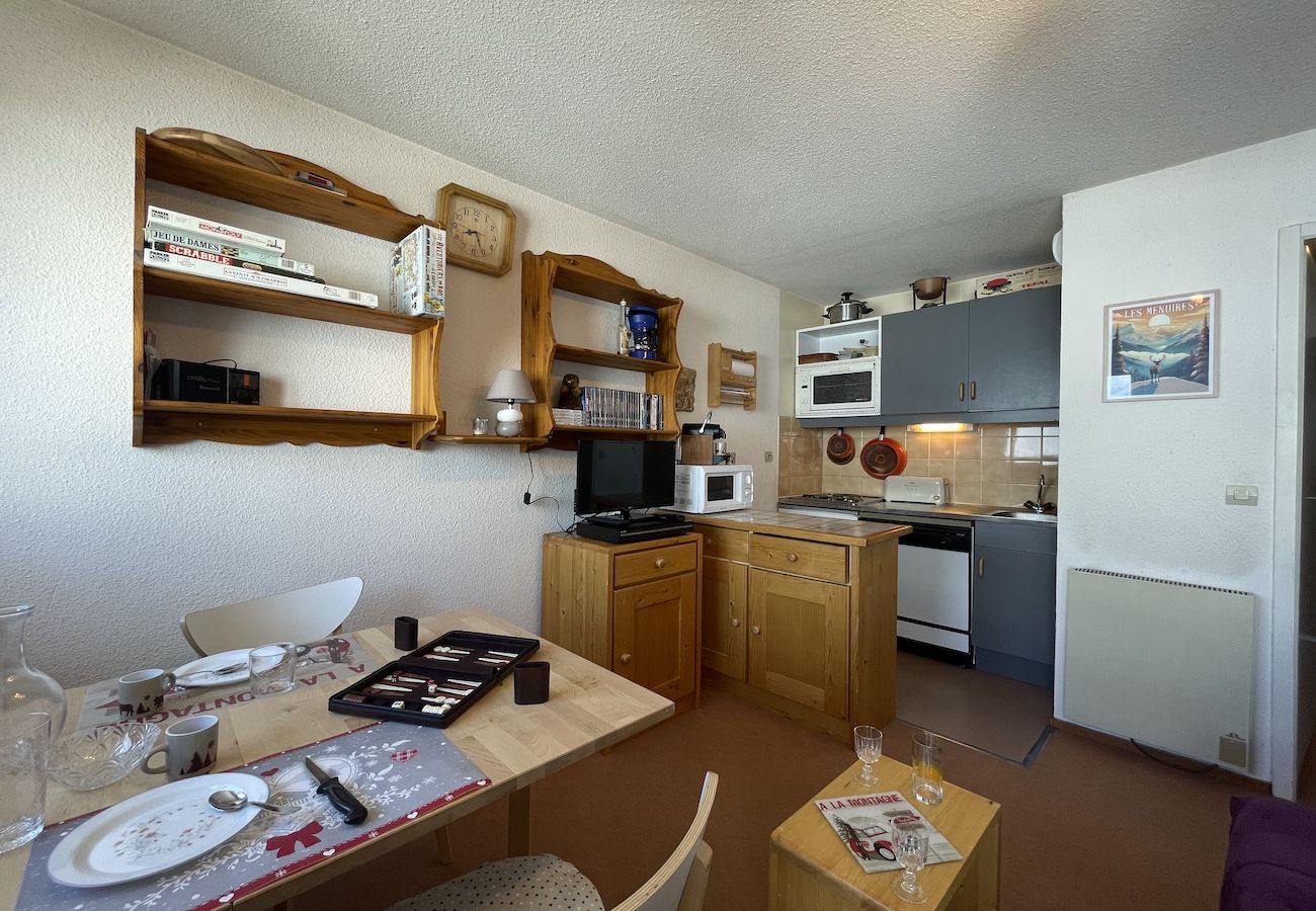 Apartamento en Les Menuires - (7.B17) Appartement skis aux pieds Les Menuires