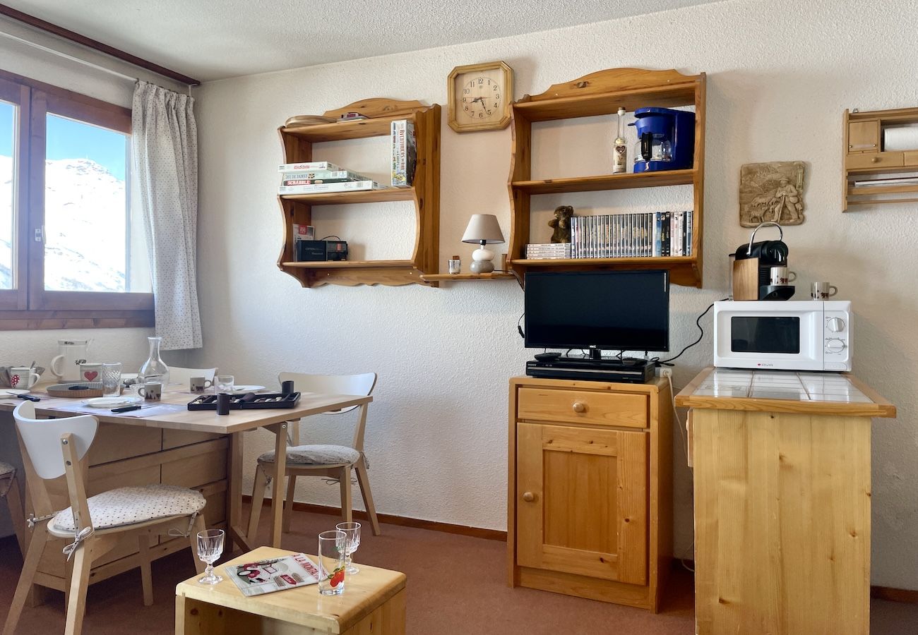 Apartamento en Les Menuires - (7.B17) Appartement skis aux pieds Les Menuires