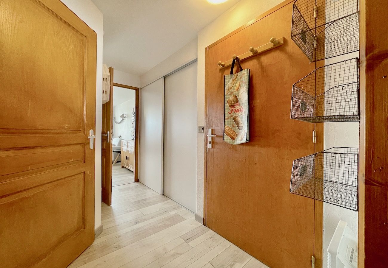 Apartamento en Les Menuires - (12.813) T2 Skis aux pieds les Menuires