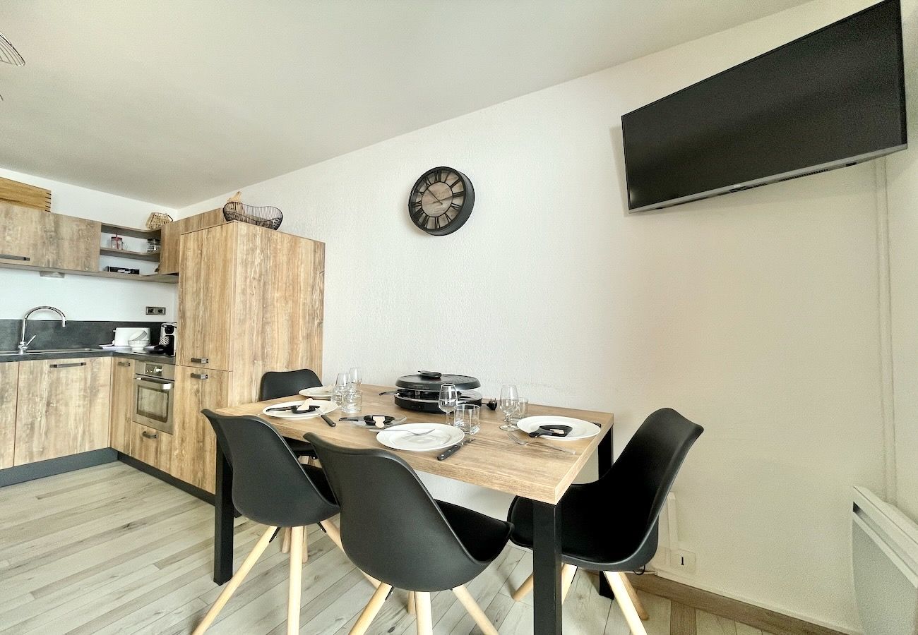 Apartamento en Les Menuires - (12.813) T2 Skis aux pieds les Menuires