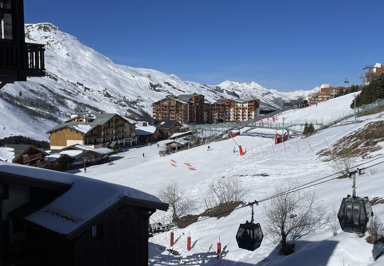 Apartamento en Les Menuires - (12.813) T2 Skis aux pieds les Menuires