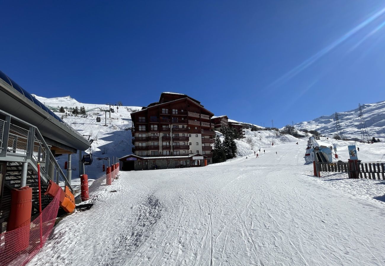 Apartamento en Les Menuires - (12.813) T2 Skis aux pieds les Menuires