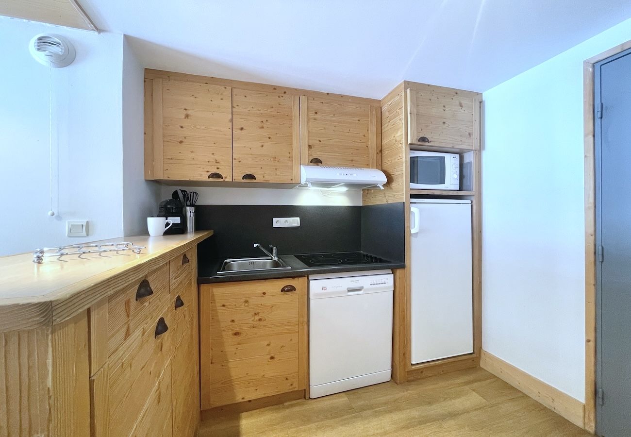 Apartamento en Les Menuires - (1.102) T2 rénové résidence Aconit