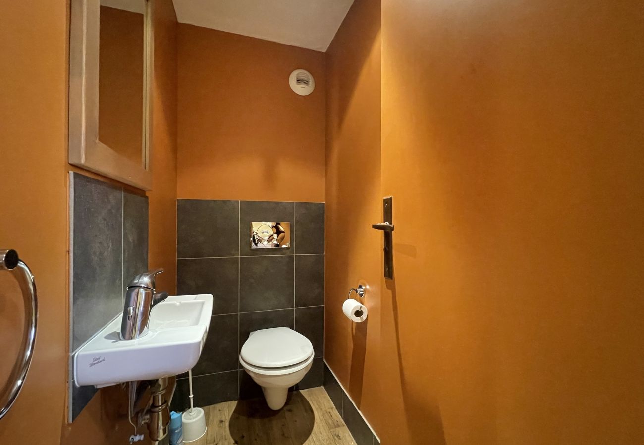 Apartamento en Les Menuires - (AC.306) Spacieux T2 skis aux pieds coeur Menuires Apartamento en Les Menuires - (AC.306) Spacieux T2 skis aux pieds coeur Menuires