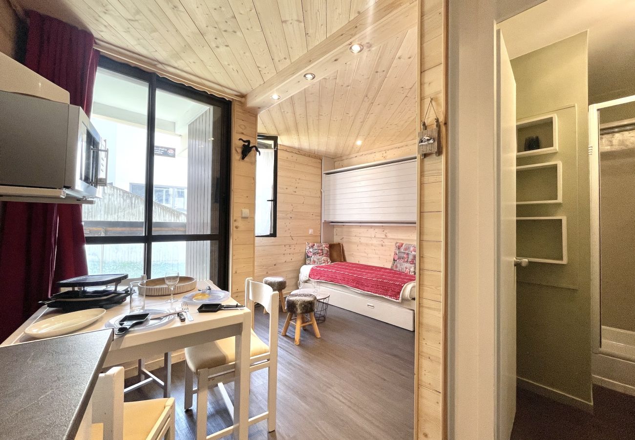 Estudio en Les Menuires -  Studio Altitude 1850 – Skis aux pieds – L