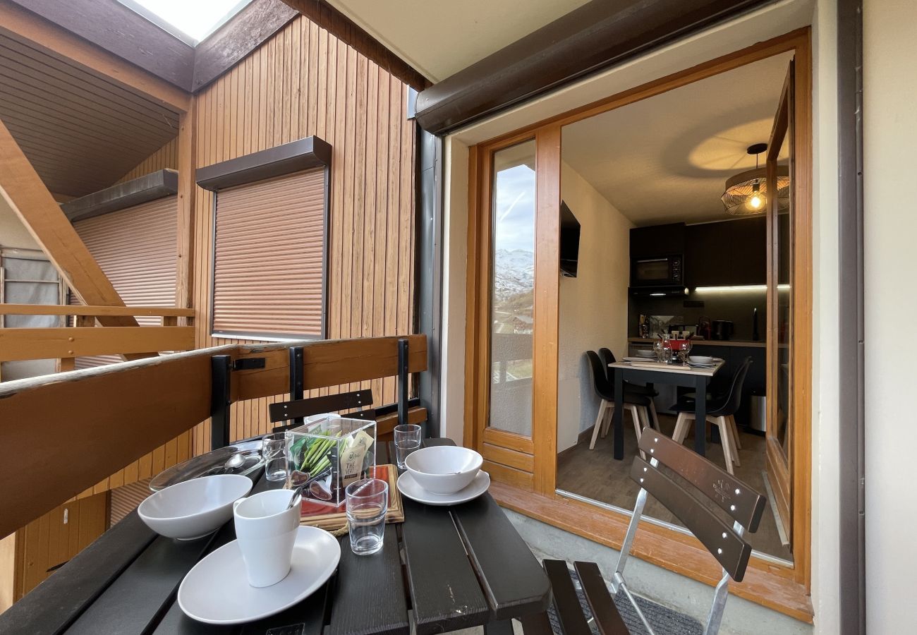 Apartamento en Les Menuires - (CI.55) 2 pièces coin montagne Sud skis aux pieds