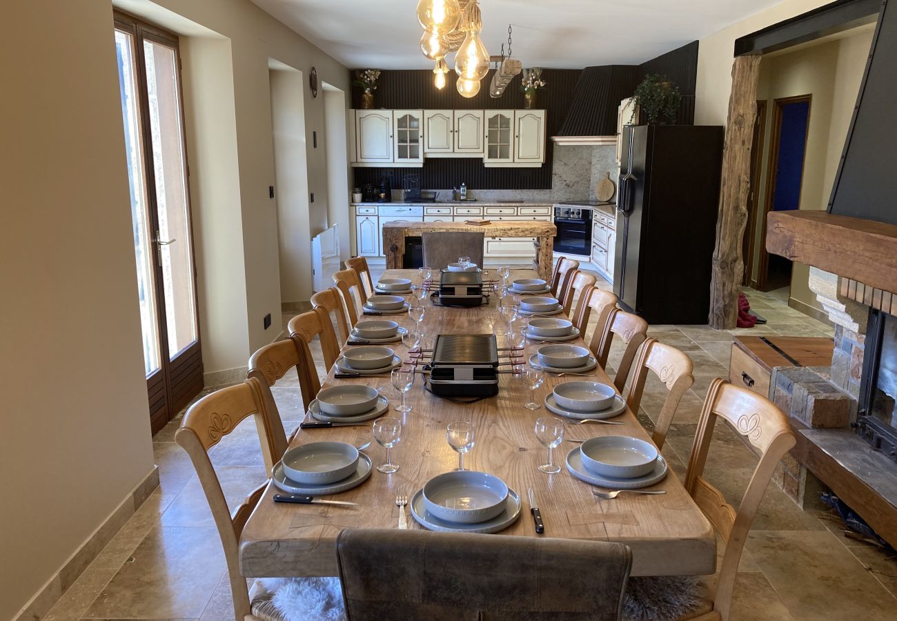 Casa en Laveissière - Maison Auvergnate Le repère des Milans