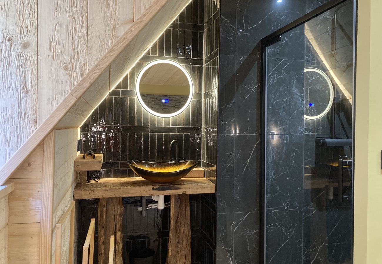 Casa en Laveissière - Maison Auvergnate Le repère des Milans