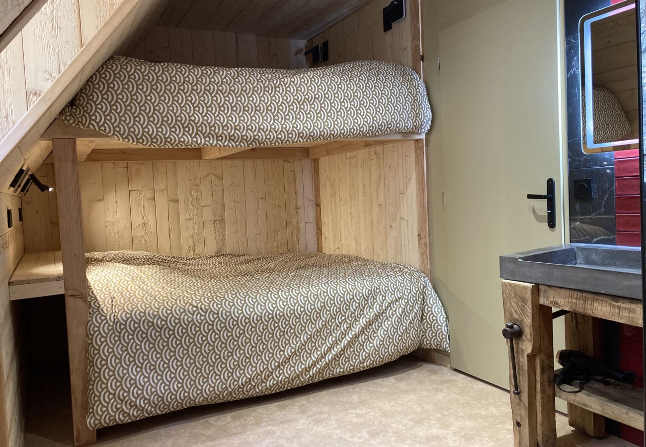 Casa en Laveissière - Maison Auvergnate Le repère des Milans