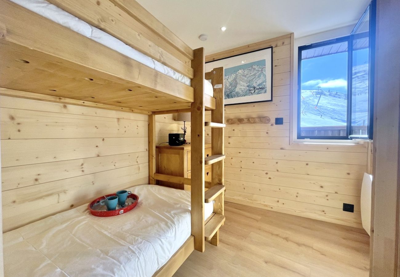 Apartamento en Les Menuires - (SO.414) T2 skis aux pieds  3 Vallées parking WIFI