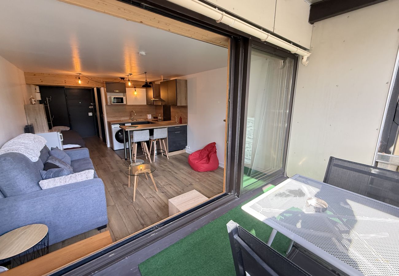 Apartamento en Le Lioran - Studio Montagne chic  centre station