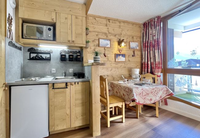 Estudio en Les Menuires - (SO.317) Studio esprit alpin, skis aux pieds, Les