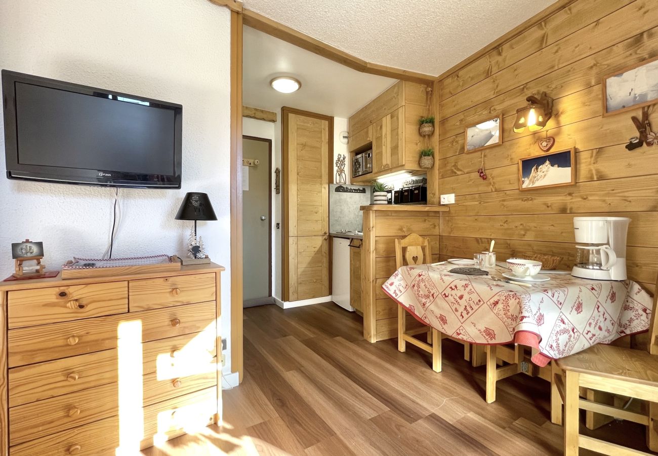 Estudio en Les Menuires - (SO.317) Studio esprit alpin, skis aux pieds, Les