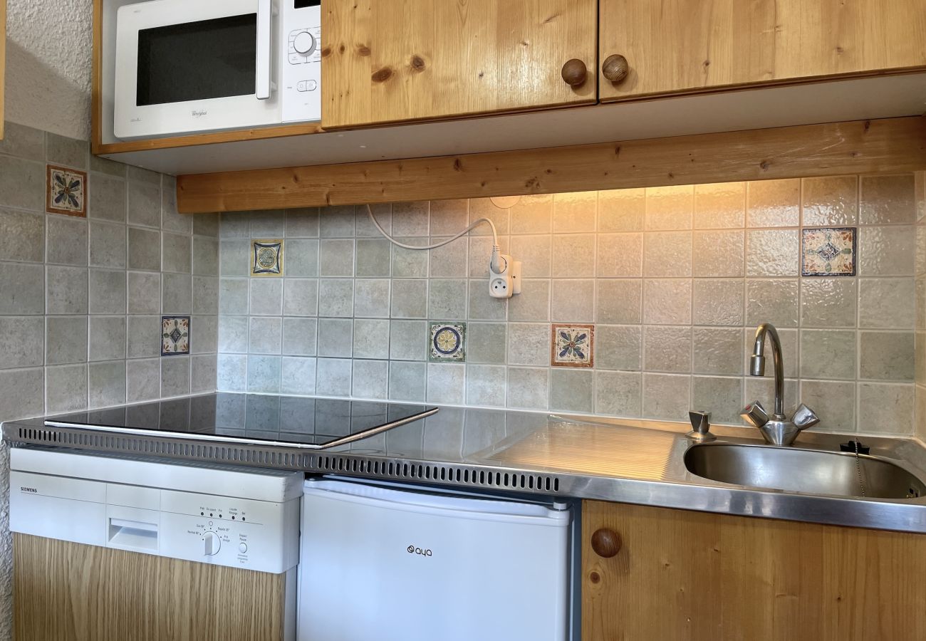 Apartamento en Les Menuires - (BO.130) T2 familial, vue piste, Les Menuires