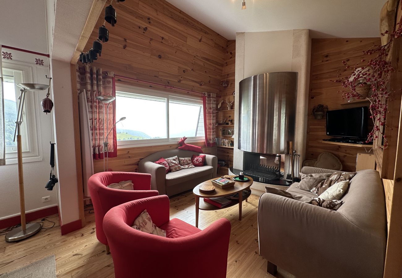 Apartamento en Le Lioran - Appartement spacieux avec cheminée