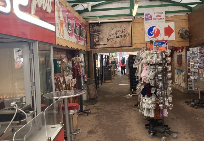 Local comercial en Le Lioran - Fond de de commerce/piste gourmande
