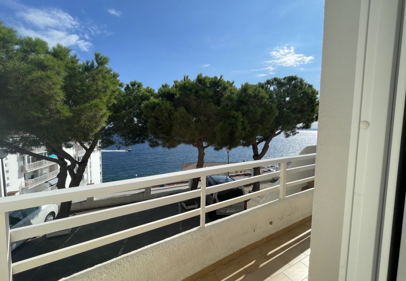 Apartamento en Rosas / Roses - T2 Neptuno A2 vista Al mar