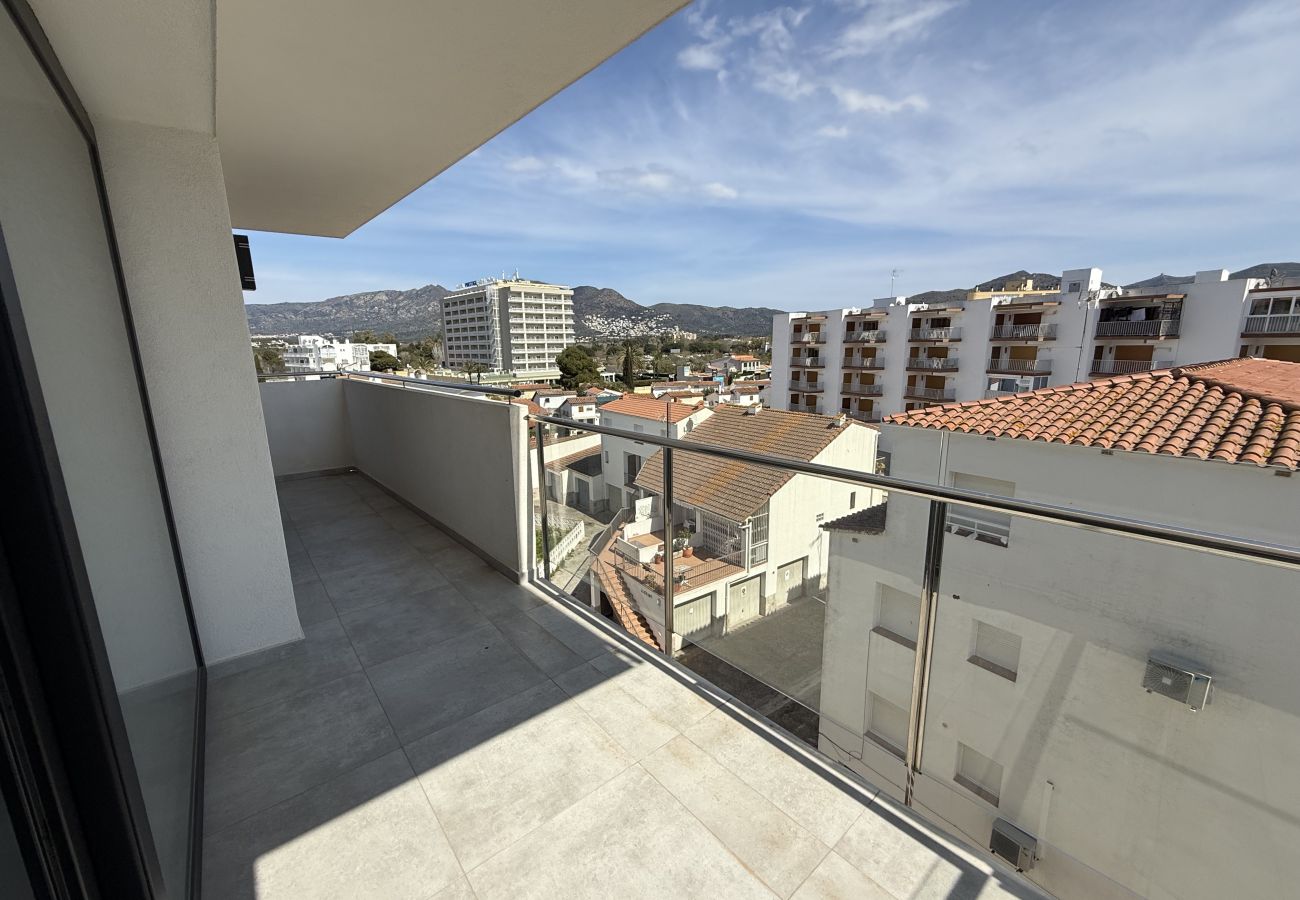 Apartamento en Rosas / Roses - Duplex punta Llevant de gauche