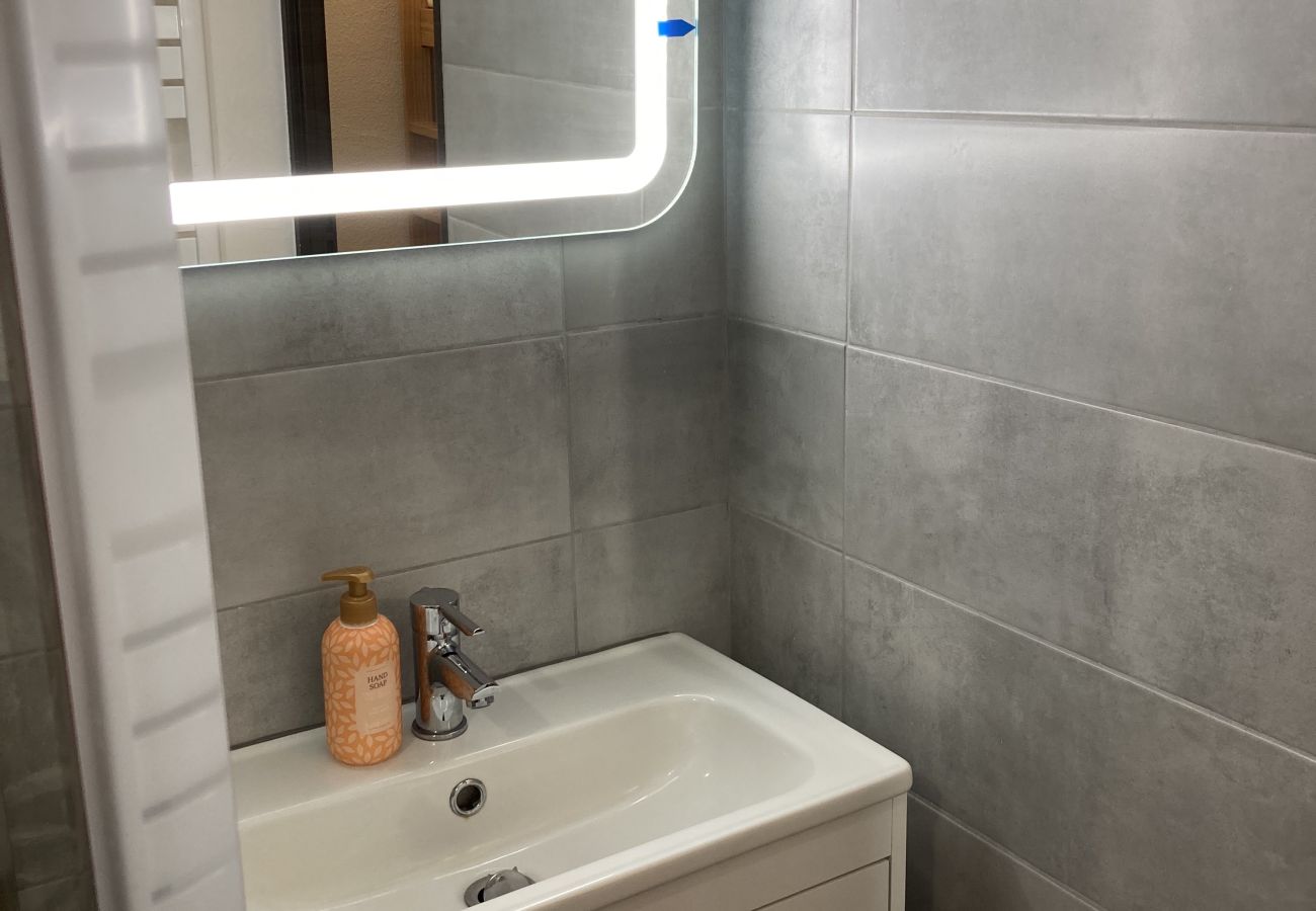 Apartamento en Le Lioran - Deux chambres avec terrasse aux cristallines