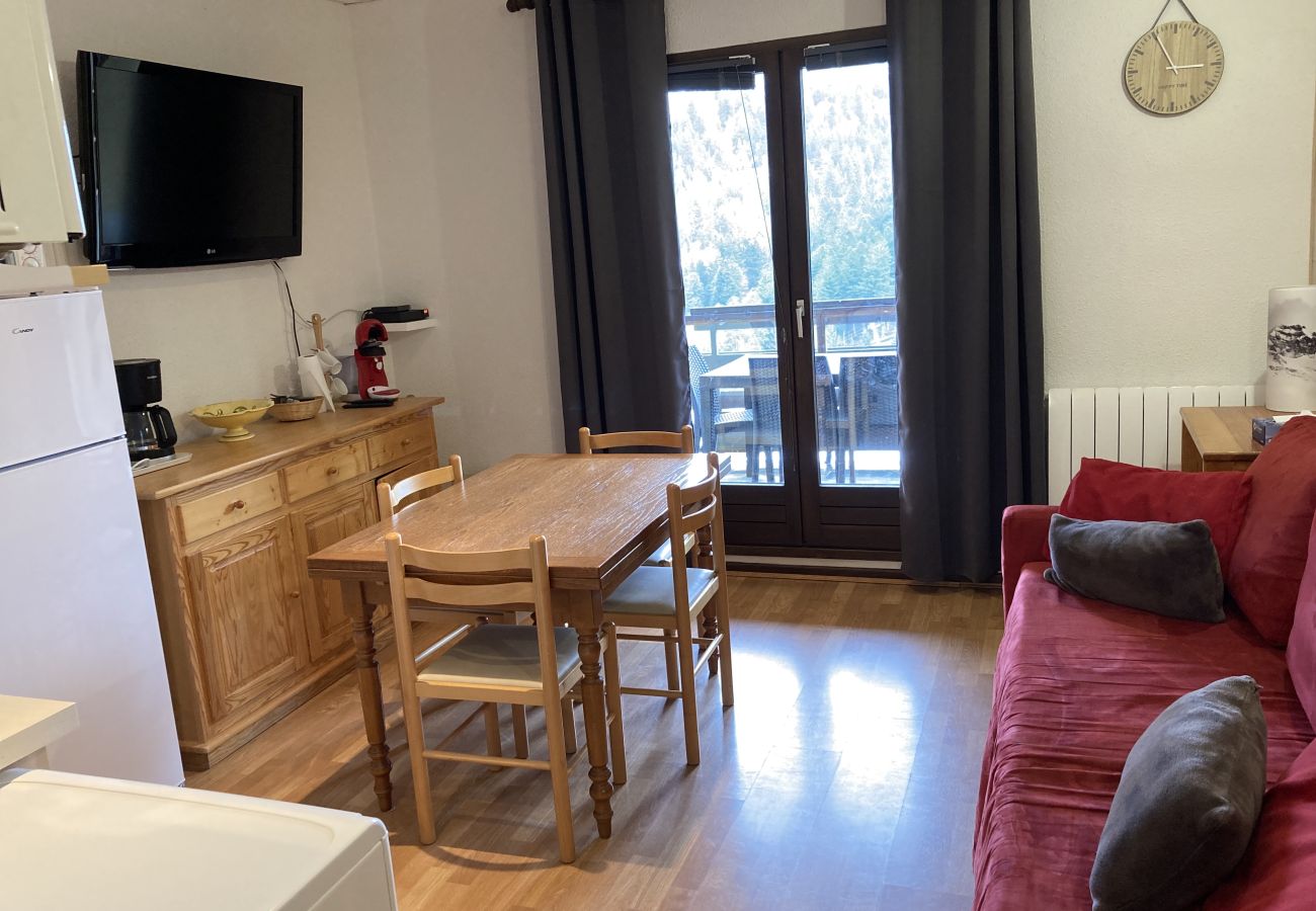 Apartamento en Le Lioran - Deux chambres avec terrasse aux cristallines