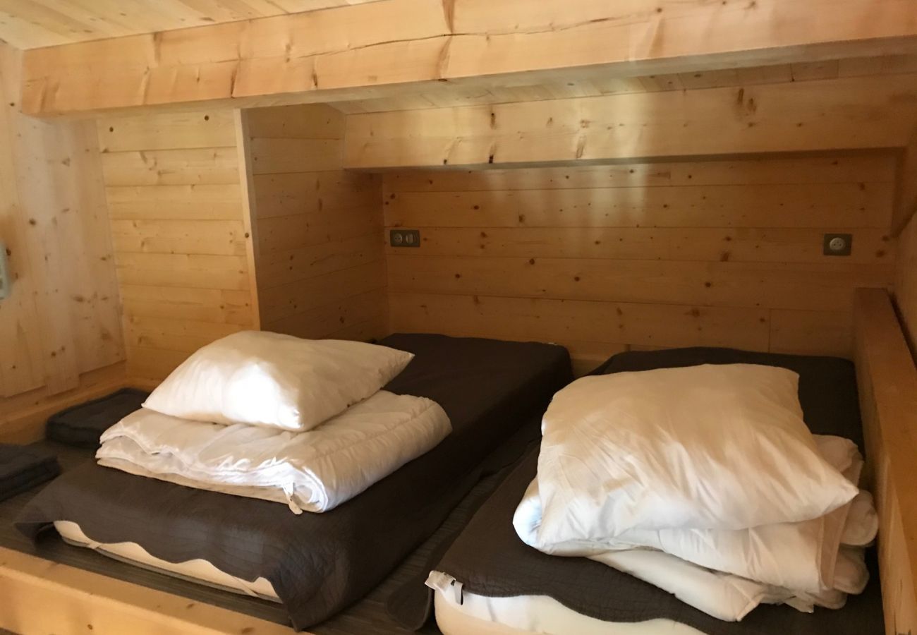 Appartement à Le Lioran - Chalet neuf, spa, sauna, terrasses Sud