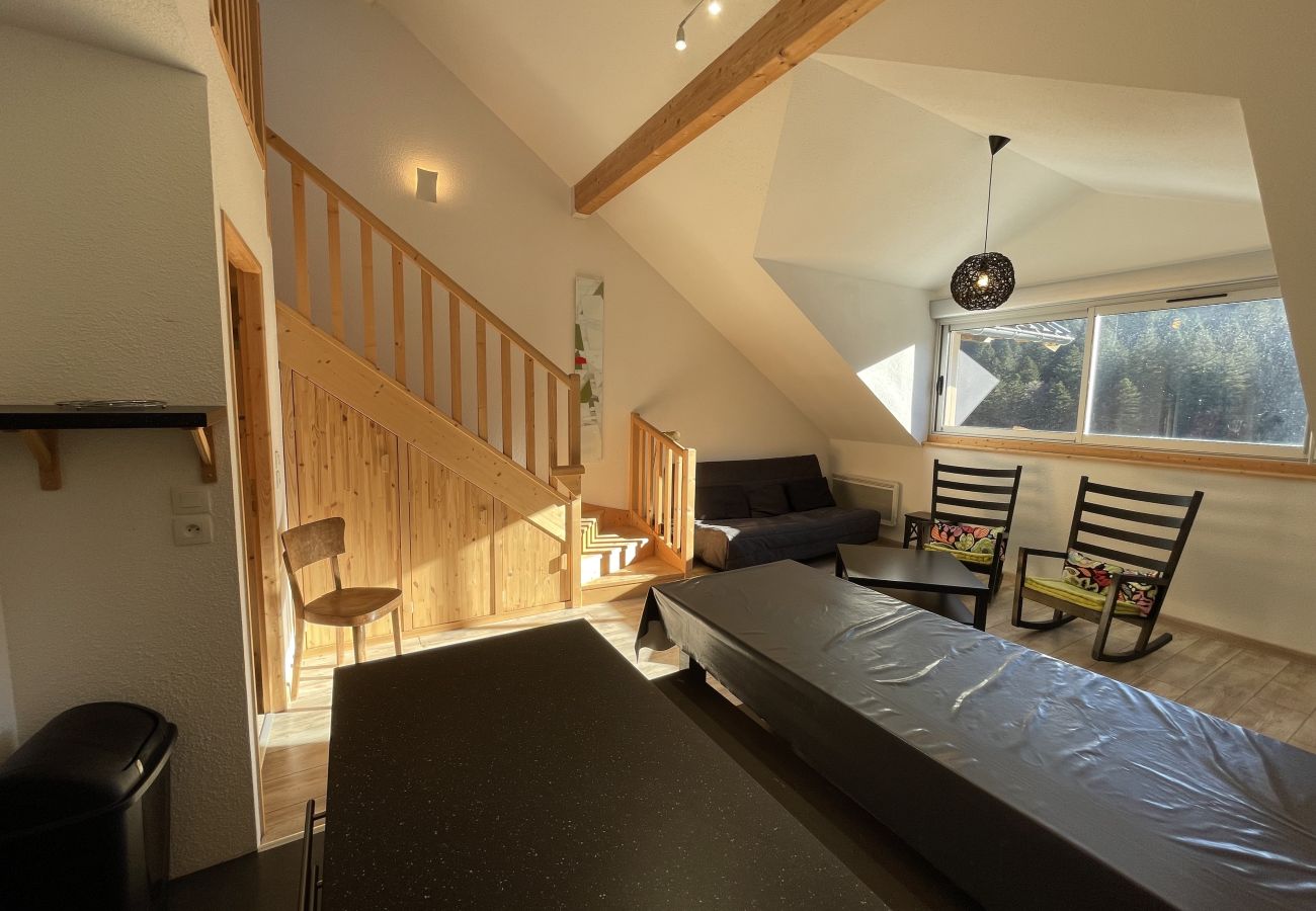 Appartement à Le Lioran - Chaleureux duplex Altura 18
