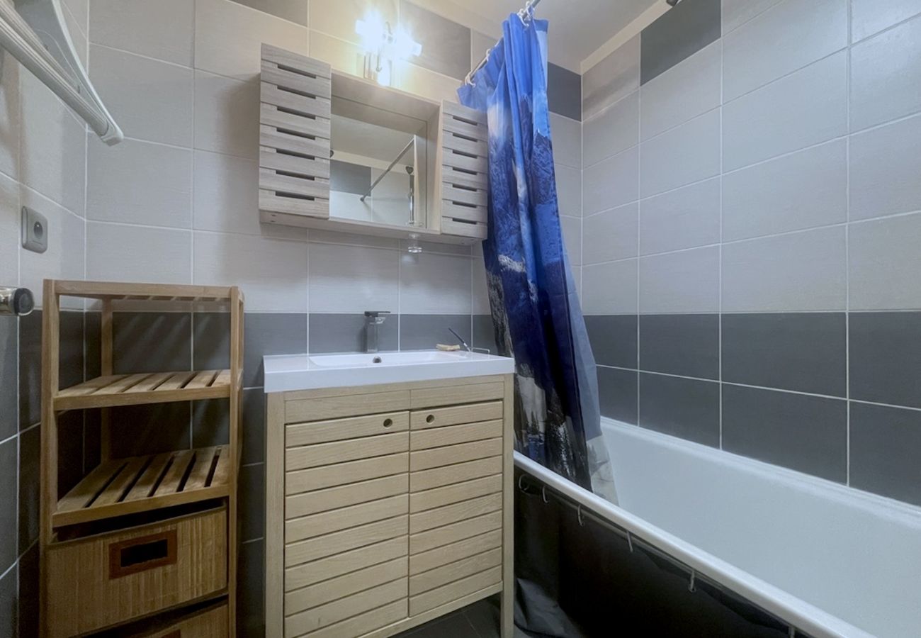 Appartement à Les Menuires - (3.4344) Appartement 60m2 sur les pistes 3 Vallées