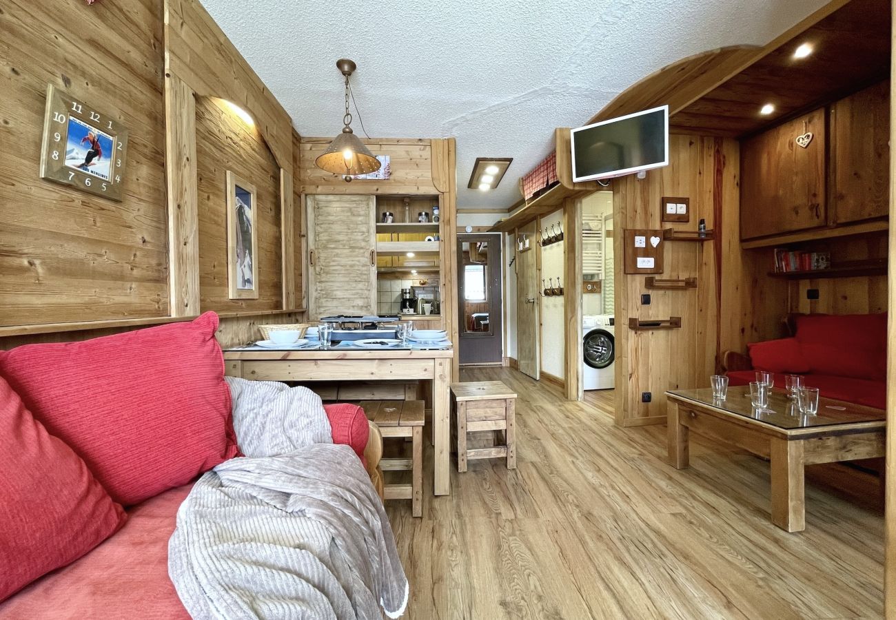 Appartement à Les Menuires - (14.003) Spacieux T2 skis aux pieds Les Menuires
