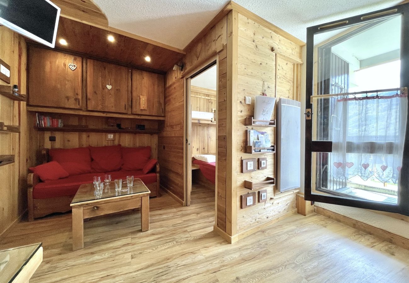 Appartement à Les Menuires - (14.003) Spacieux T2 skis aux pieds Les Menuires