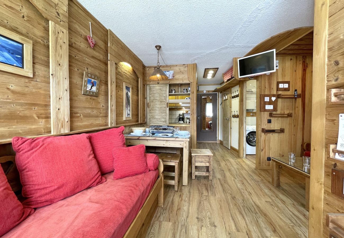 Appartement à Les Menuires - (14.003) Spacieux T2 skis aux pieds Les Menuires