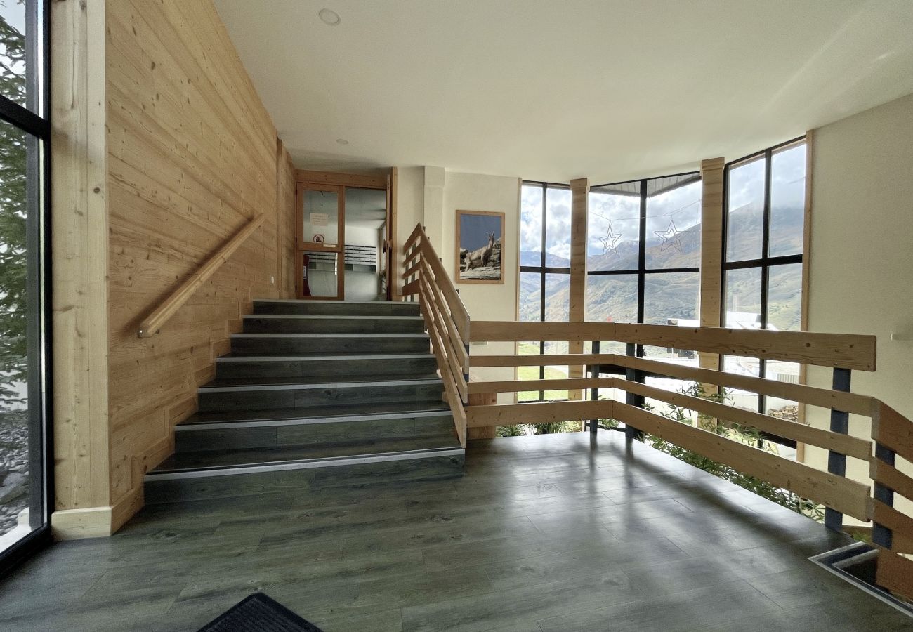 Appartement à Les Menuires - (14.003) Spacieux T2 skis aux pieds Les Menuires