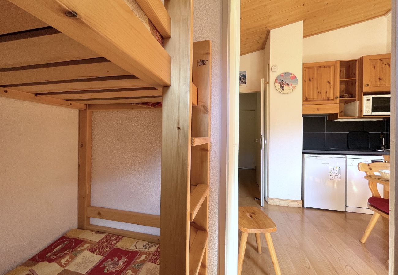 Appartement à Les Menuires - (7.A81) T2 skis aux pieds les Menuires
