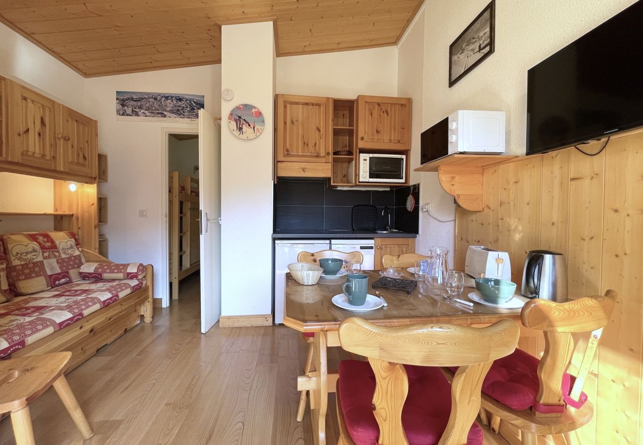 Appartement à Les Menuires - (7.A81) T2 skis aux pieds les Menuires