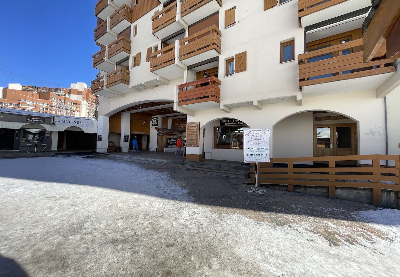 Appartement à Les Menuires - (7.A81) T2 skis aux pieds les Menuires