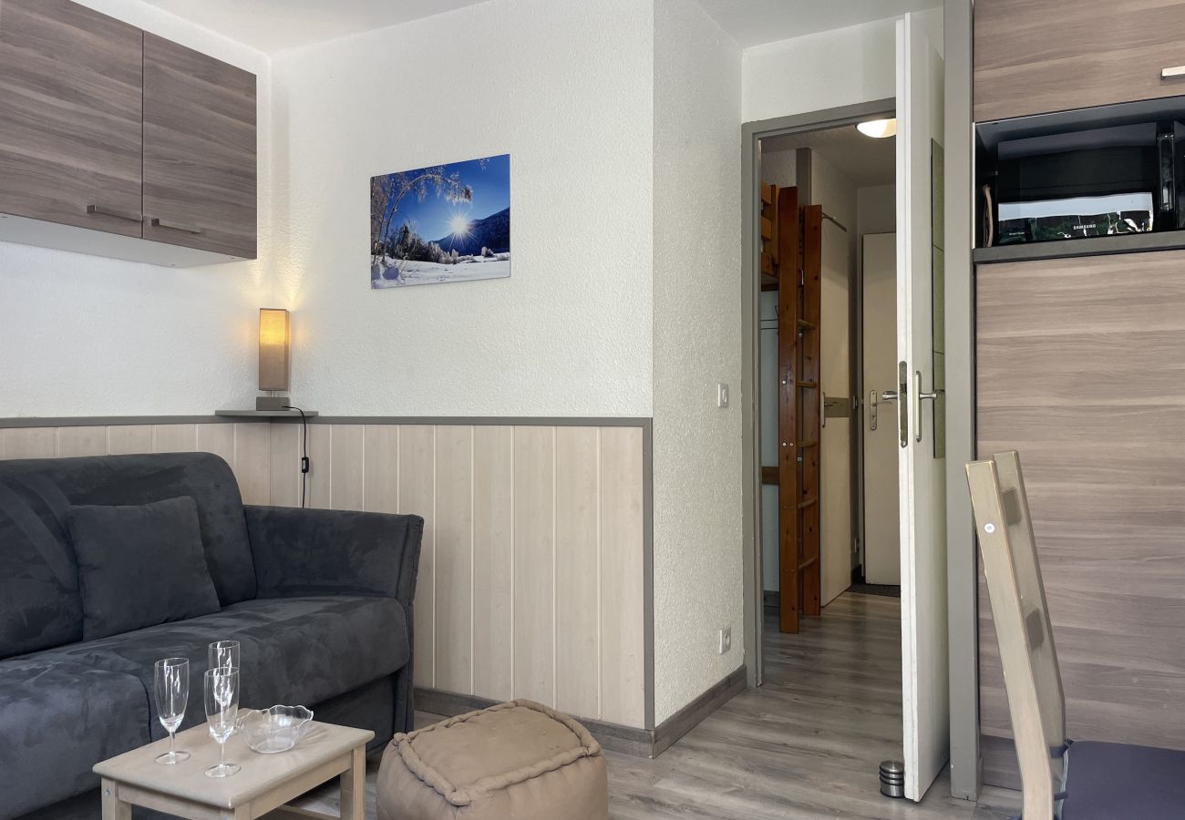Studio à Les Menuires - (8.219) Studio + coin nuit 3 Vallées