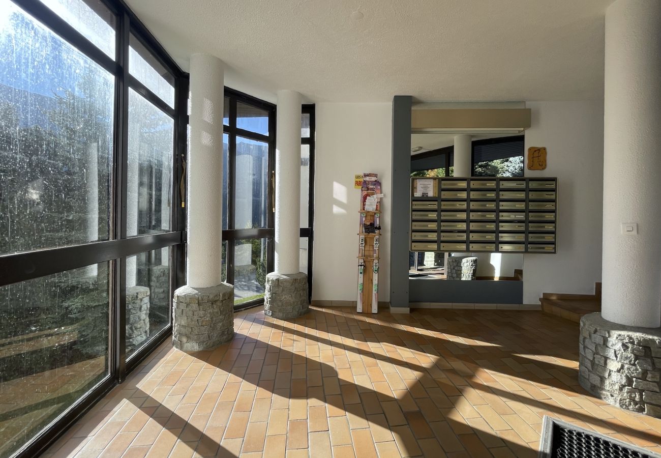 Appartement à Les Menuires - (ML.0010) Appartement Familiale Les Menuires Appartement à Les Menuires - (ML.0010) Appartement Familiale Les Menuires