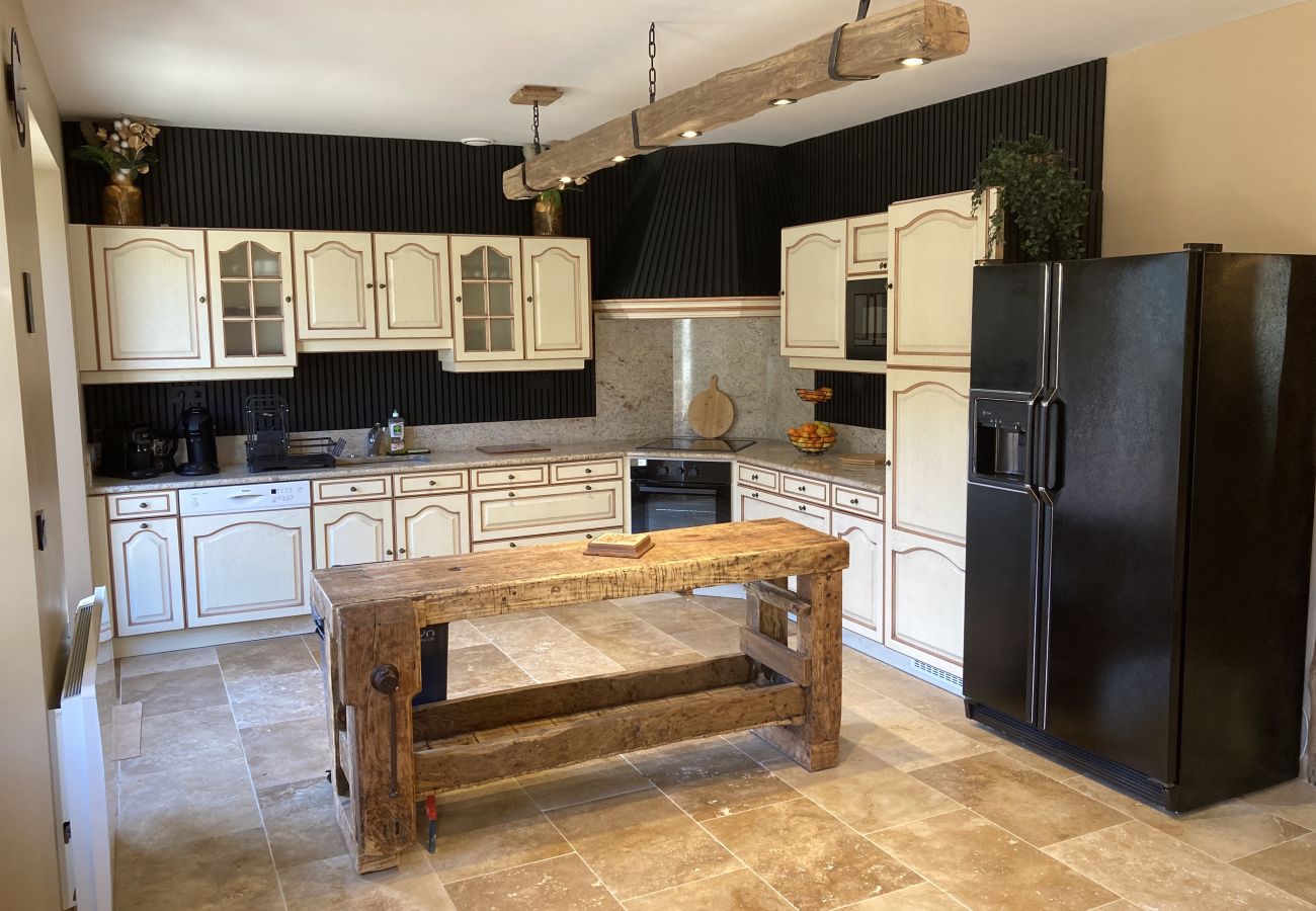 Maison à Laveissière - Maison Auvergnate Le repère des Milans