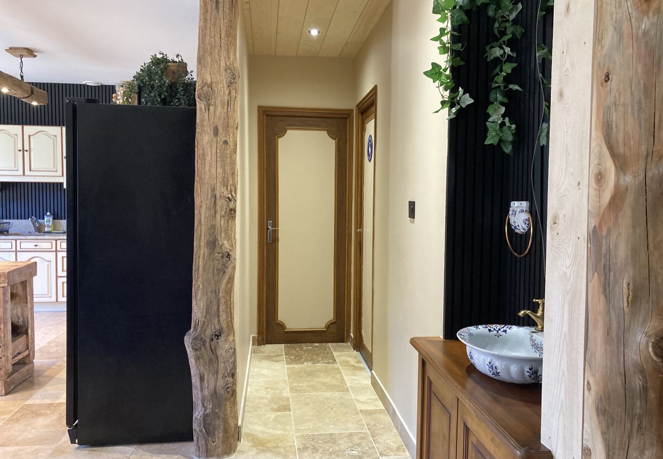 Maison à Laveissière - Maison Auvergnate Le repère des Milans