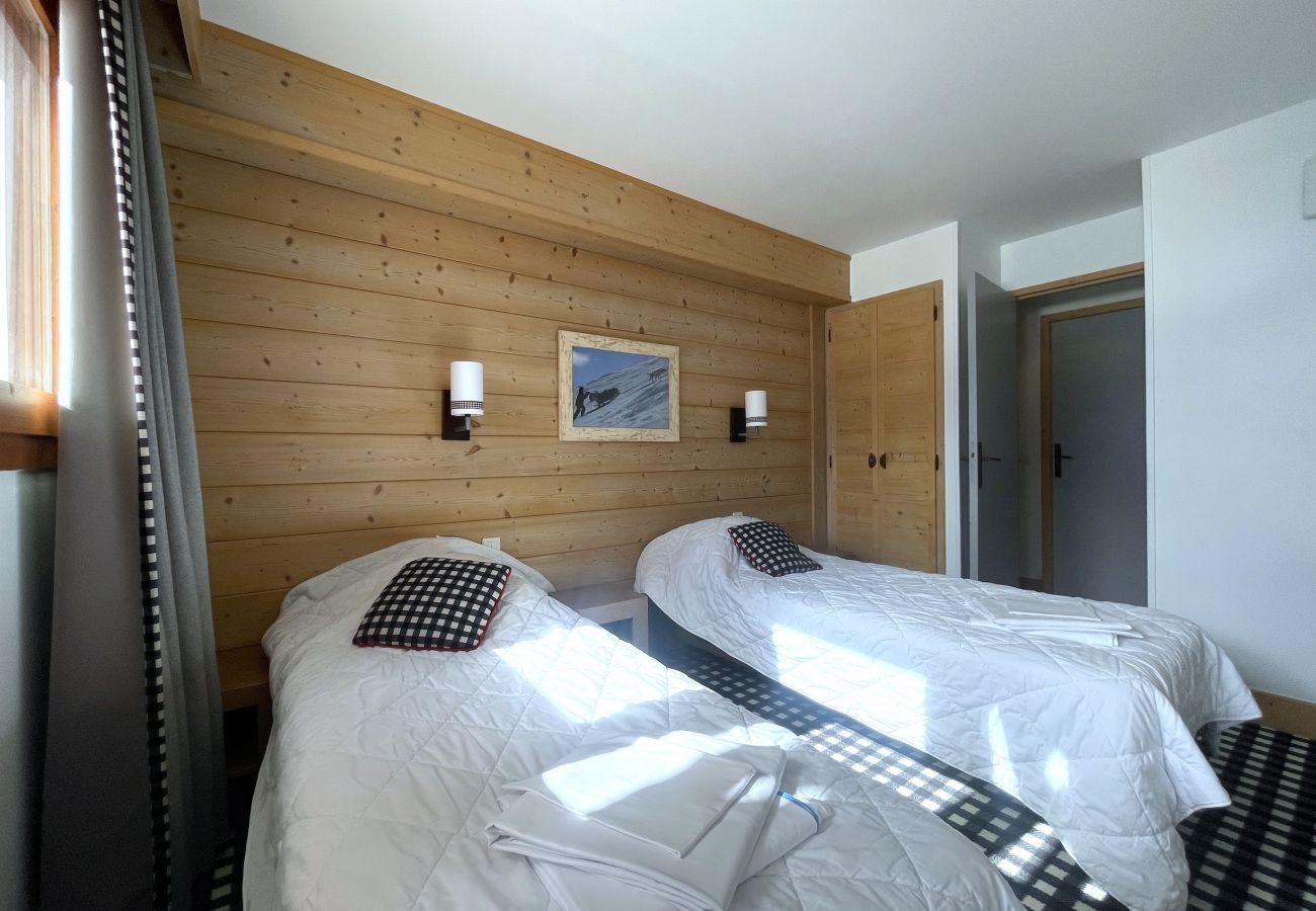 Appartement à Les Menuires - (AC.116) Superbe T4 8/9 pers plein sud