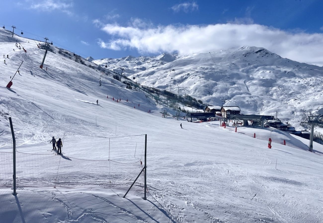 Appartement à Les Menuires - (SO.414) T2 skis aux pieds  3 Vallées parking WIFI