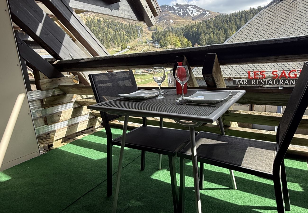 Appartement à Le Lioran - Studio Montagne chic  centre station