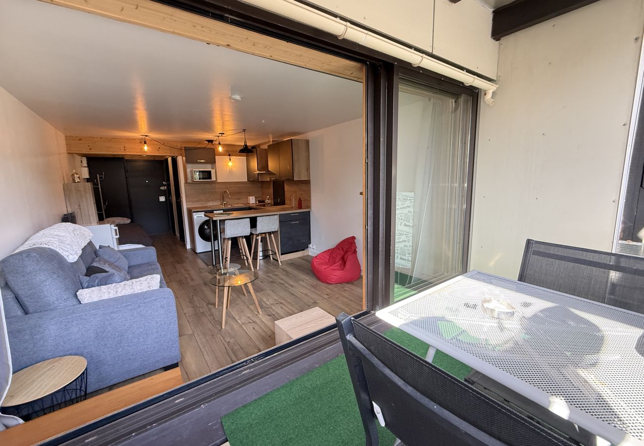 Appartement à Le Lioran - Studio Montagne chic  centre station