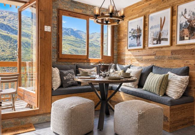 Appartement à Les Menuires - (CI.17B) –Le refuge des Marmottes- Skis aux pieds