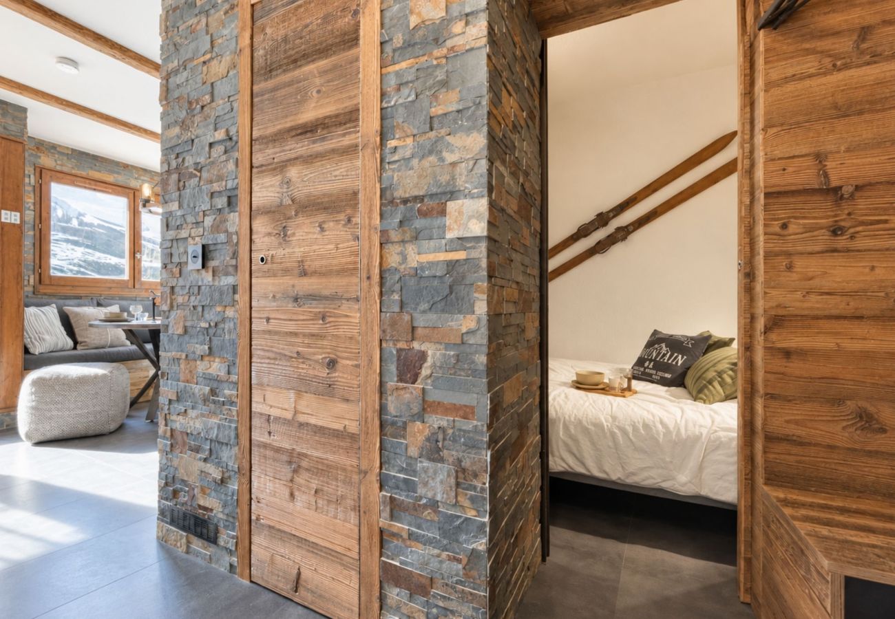 Appartement à Les Menuires - (CI.17B) –Le refuge des Marmottes- Skis aux pieds