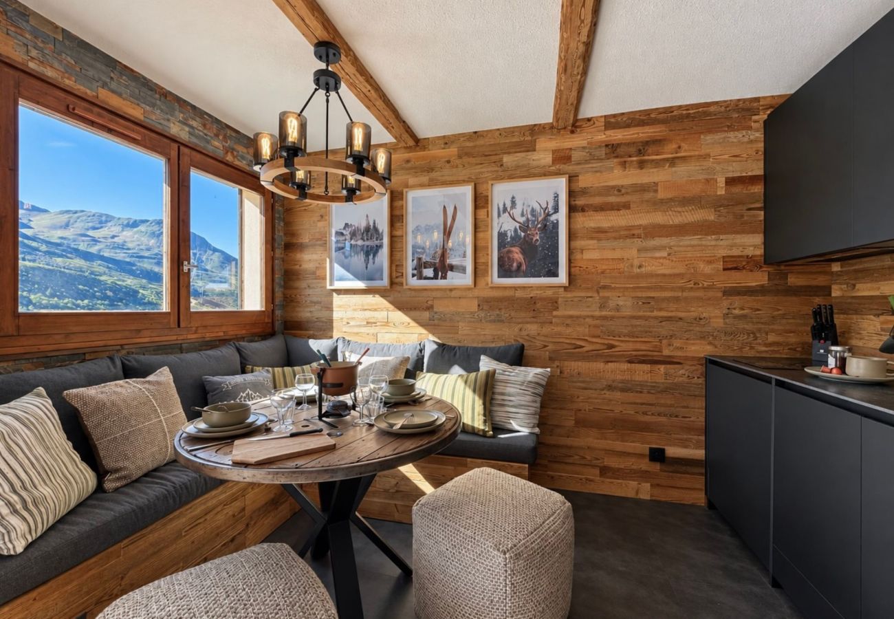 Appartement à Les Menuires - (CI.17B) –Le refuge des Marmottes- Skis aux pieds