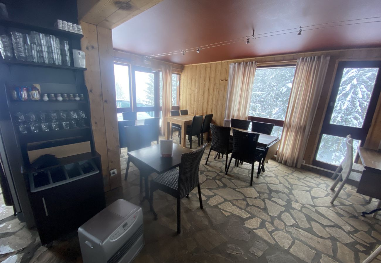 Cession de bail (local commercial) à Laveissière - Restaurant au coeur de station de ski